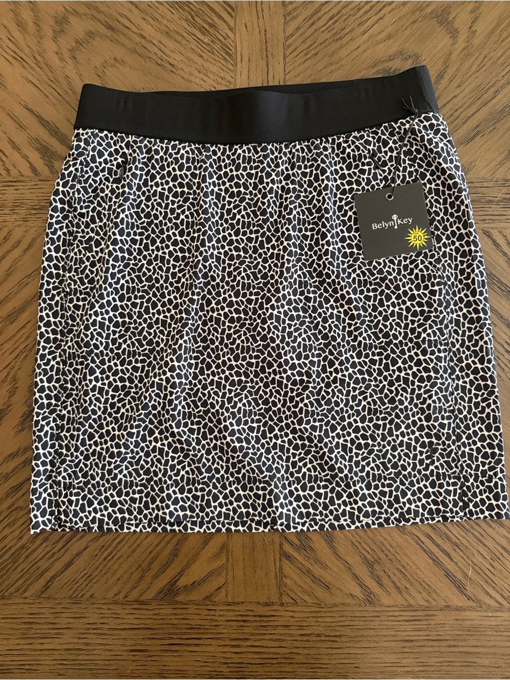 Belyn Key Black & White Micro-Spot Mini Skirt